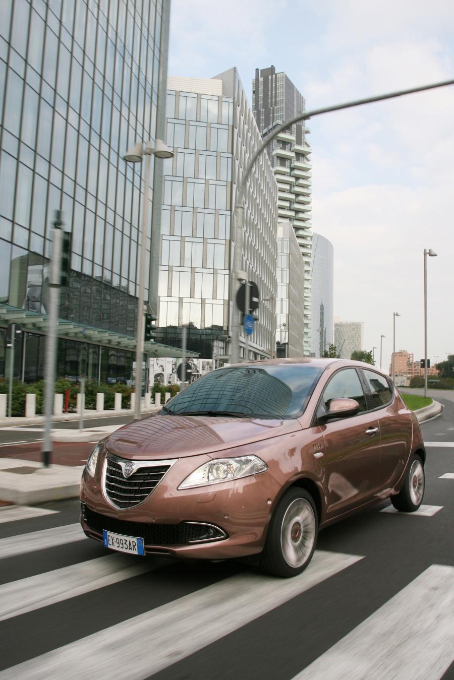  Lancia Ypsilon ELLE (846) 2014 года  (фото 26 из 34)